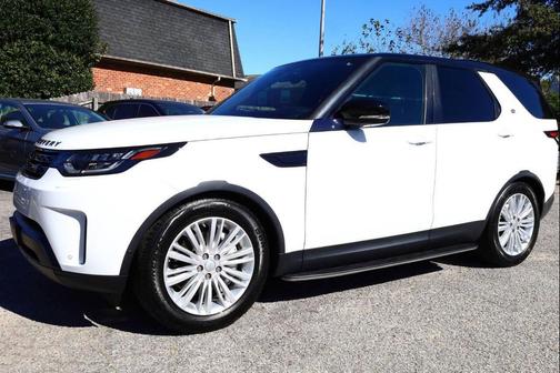 2020 Land Rover Discovery SE