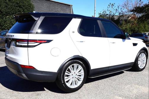 2020 Land Rover Discovery SE
