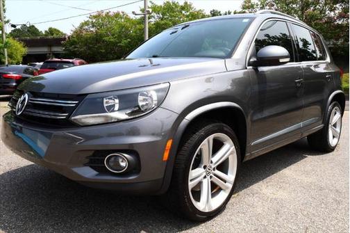 2016 Volkswagen Tiguan R-Line