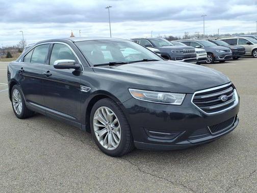 2015 Ford Taurus Limited