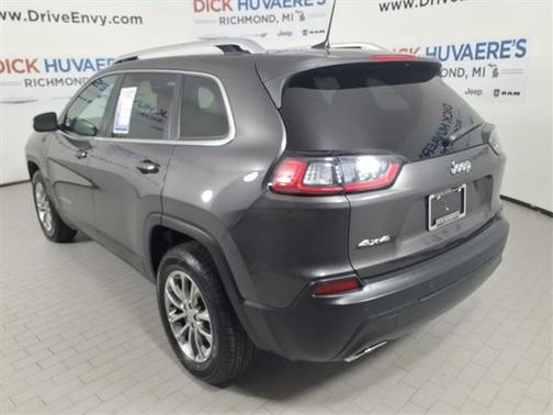 2020 Jeep Cherokee Latitude Lux