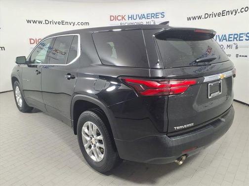2022 Chevrolet Traverse LS