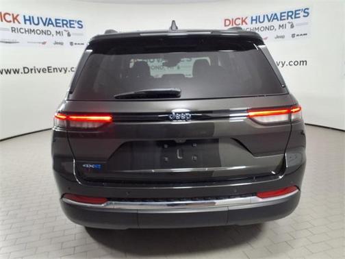 2023 Jeep Grand Cherokee 4xe Base
