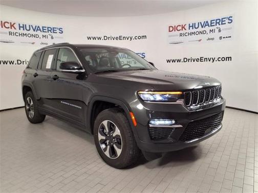 2023 Jeep Grand Cherokee 4xe Base