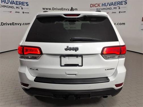 2020 Jeep Grand Cherokee Laredo