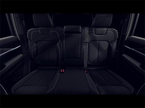 2026 Jeep Grand Cherokee Altitude