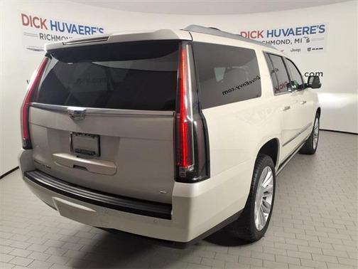 2015 Cadillac Escalade ESV Platinum