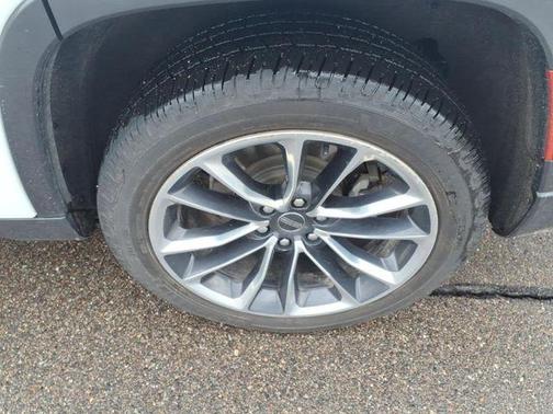 2022 Jeep Wagoneer Series III 4x4