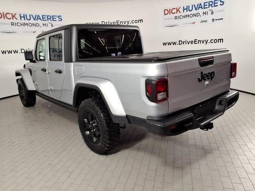 2022 Jeep Gladiator Willys 4x4