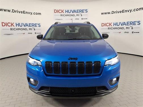 2023 Jeep Cherokee Altitude