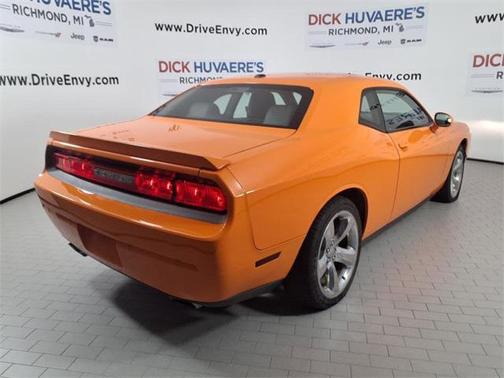 2014 Dodge Challenger SXT