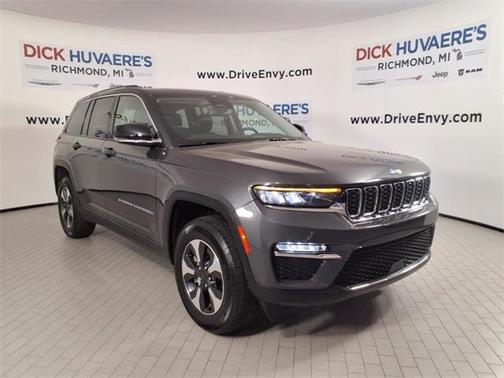 2023 Jeep Grand Cherokee 4xe Base