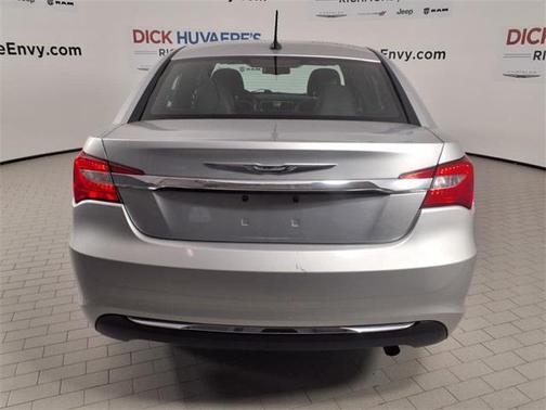 2012 Chrysler 200 Limited