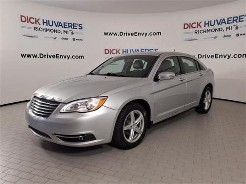 2012 Chrysler 200 Limited