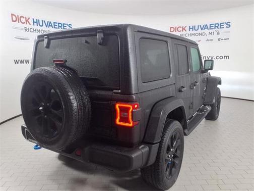 2022 Jeep Wrangler Unlimited 4xe Sahara
