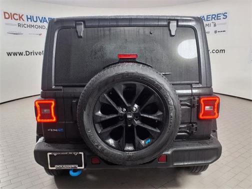 2022 Jeep Wrangler Unlimited 4xe Sahara