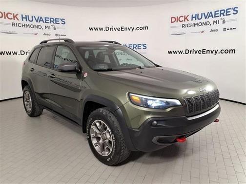 2020 Jeep Cherokee Trailhawk
