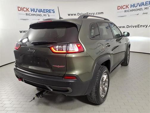 2020 Jeep Cherokee Trailhawk