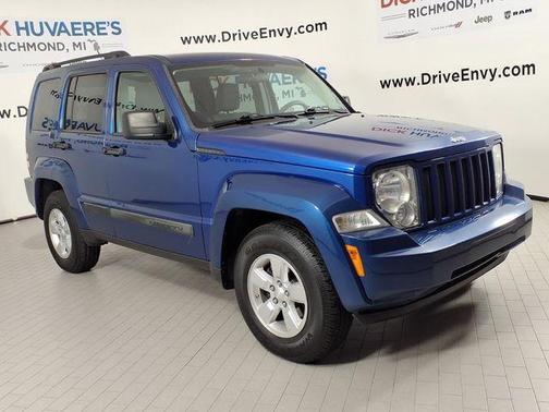 Deep Water Blue Pearlcoat 2009 Jeep Liberty Sport
