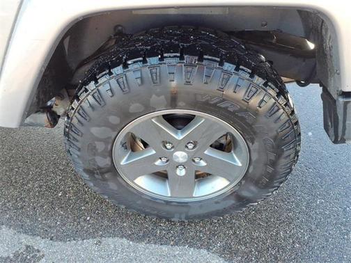 2013 Jeep Wrangler Freedom Edition