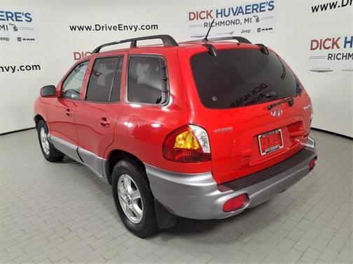 2004 Hyundai SANTA FE Base