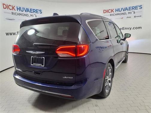 2017 Chrysler Pacifica Limited