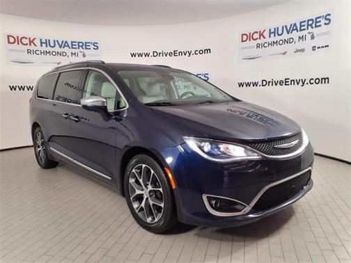 2017 Chrysler Pacifica Limited