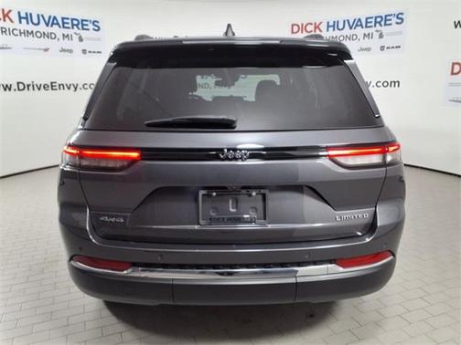 2023 Jeep Grand Cherokee Limited X