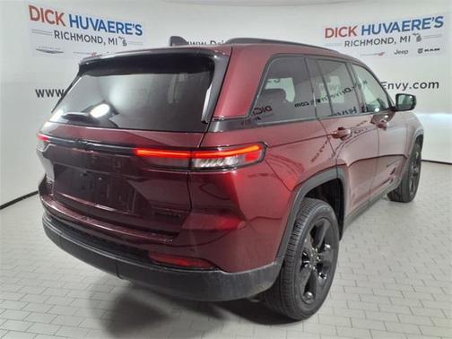 2024 Jeep Grand Cherokee Limited X