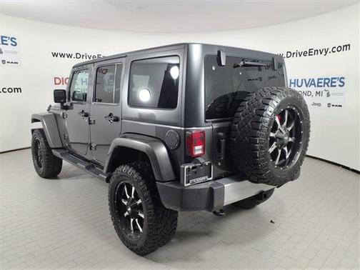 2014 Jeep Wrangler Unlimited Sahara