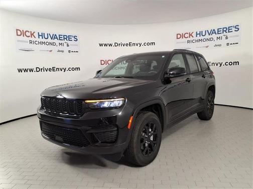 2024 Jeep Grand Cherokee Altitude