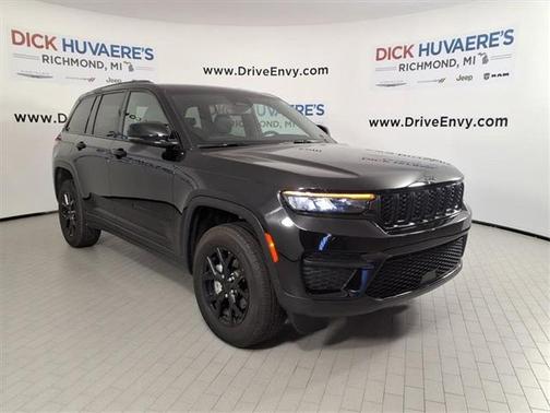 2024 Jeep Grand Cherokee Altitude