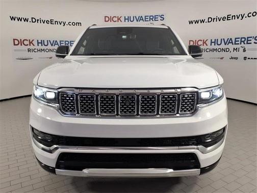 2023 Jeep Grand Wagoneer Series III 4x4
