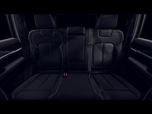 Diamond Black Crystal Pearlcoat 2026 Jeep Grand Cherokee Limited