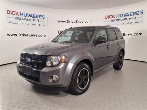 2011 Ford Escape XLT