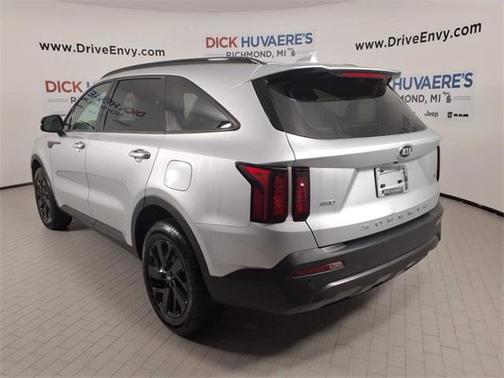 2021 Kia Sorento S
