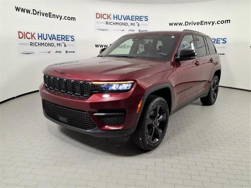 2023 Jeep Grand Cherokee Altitude