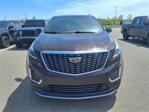 2020 Cadillac XT5 Premium Luxury