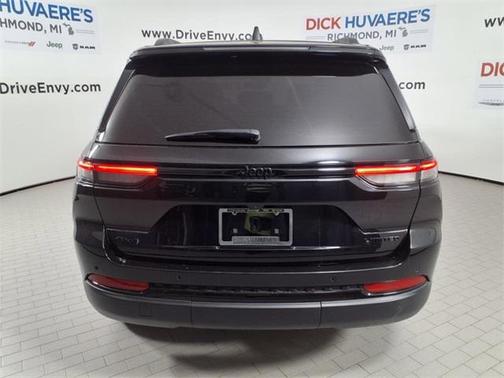 2024 Jeep Grand Cherokee Limited X