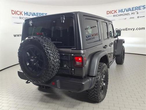 2024 Jeep Wrangler Willys