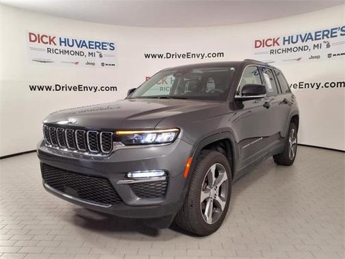2023 Jeep Grand Cherokee Limited X