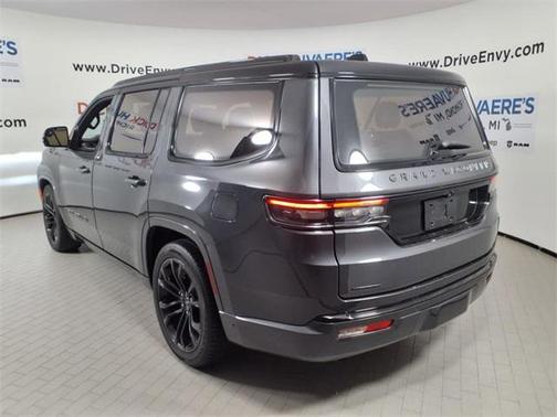 2022 Jeep Grand Wagoneer Series II Obsidian 4x4