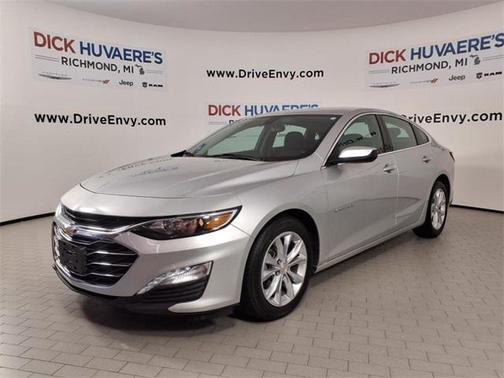 2022 Chevrolet Malibu FWD LT