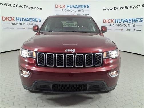 2019 Jeep Grand Cherokee Laredo