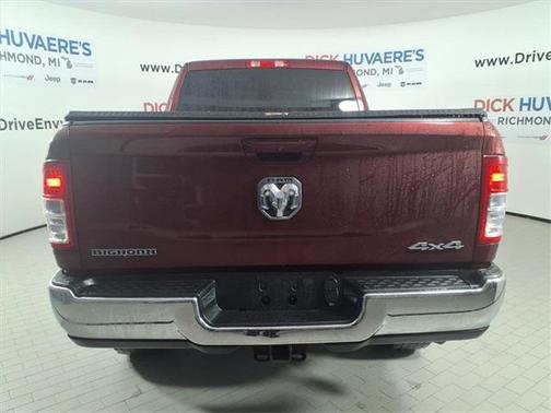 2020 RAM 2500 Big Horn Crew Cab 4X4 6'4' Box