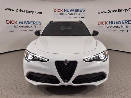 2022 Alfa Romeo Stelvio Ti