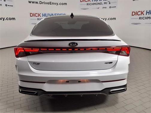 2021 Kia K5 GT-Line