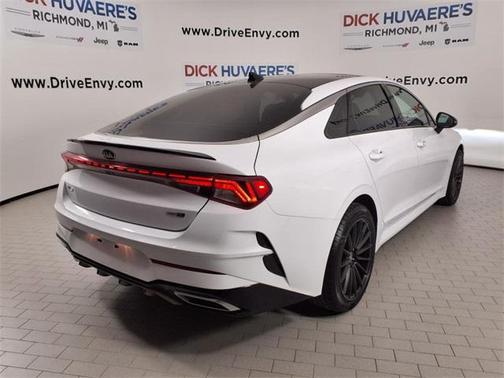 2021 Kia K5 GT-Line