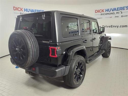 2022 Jeep Wrangler Unlimited 4xe Sahara