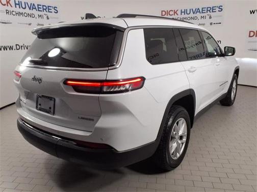 2023 Jeep Grand Cherokee L Laredo